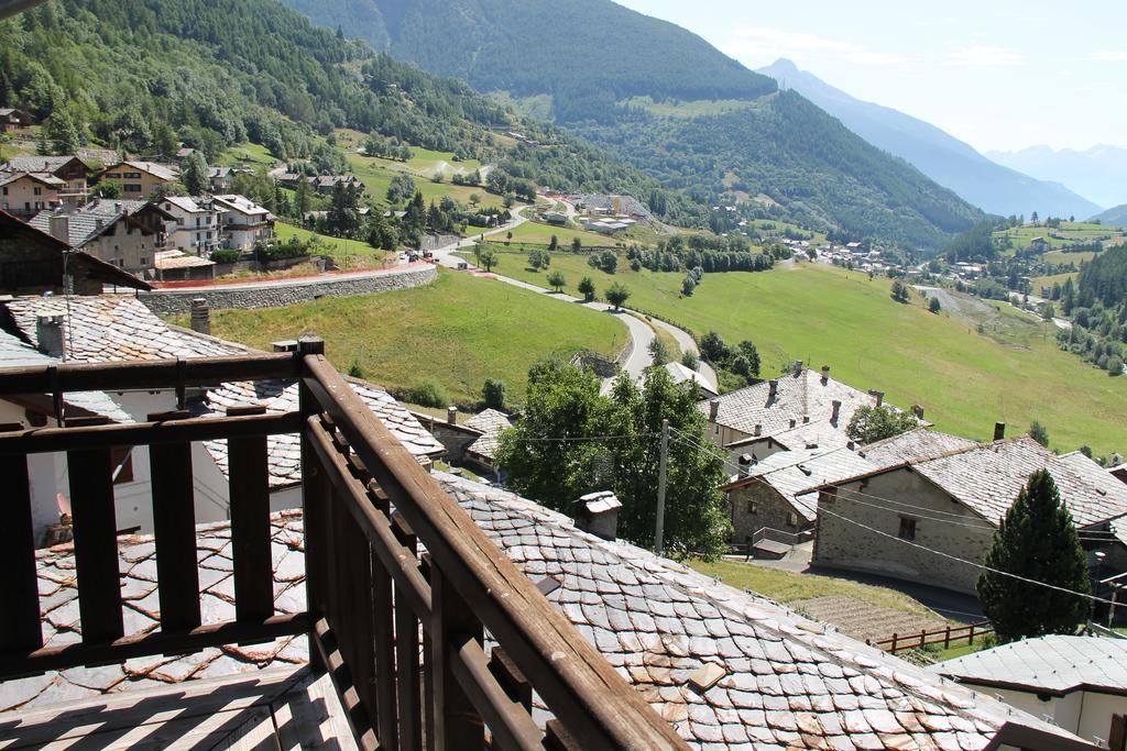Mont Velan Chambres & Restaurant Saint-Oyen Exteriér fotografie